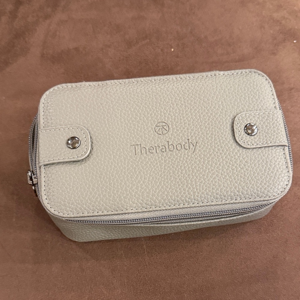 Therabody Gray Organizer Pouch